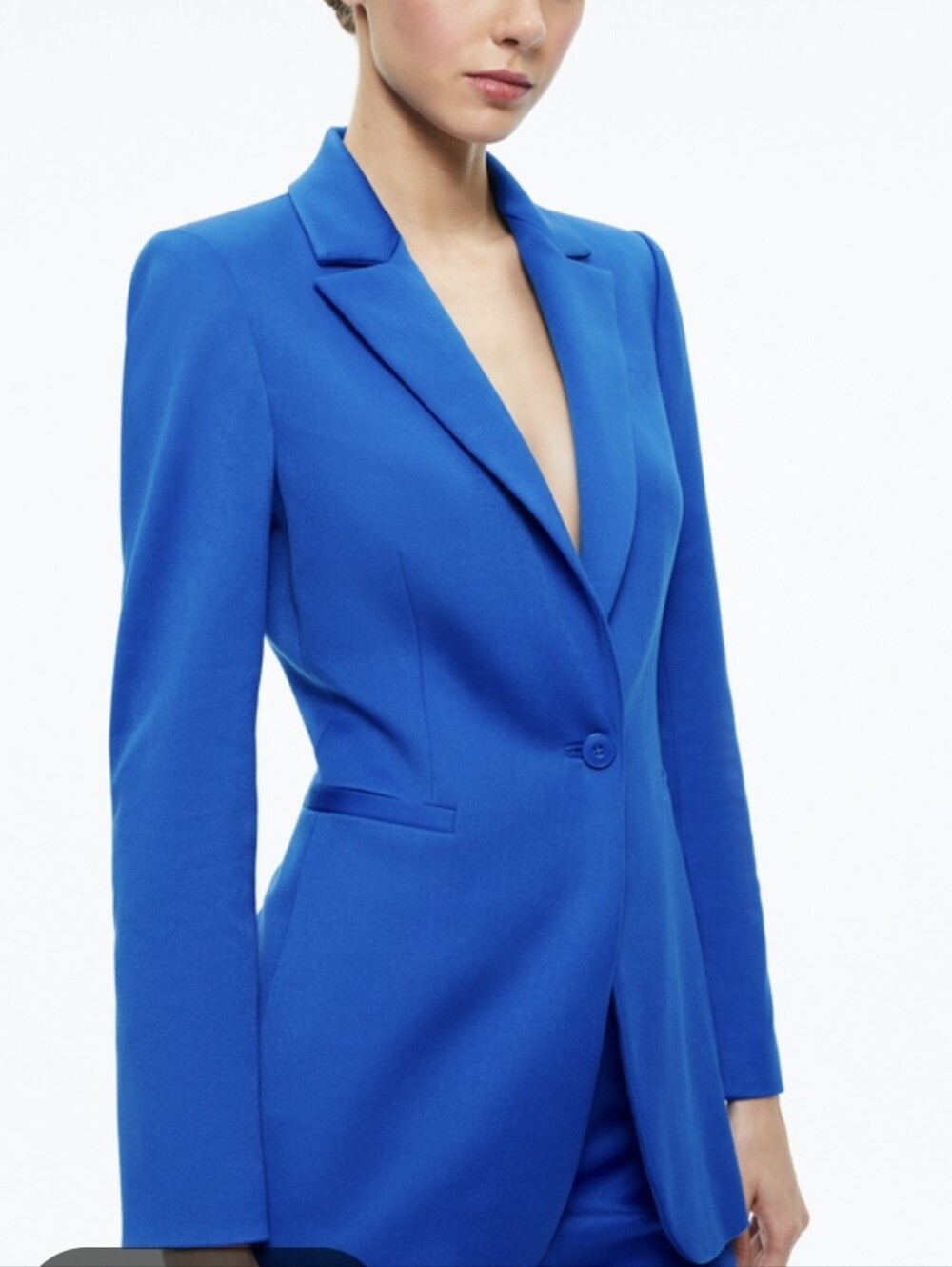 ALICE + OLIVIA Breann Fitted Blazer in Sapphire Blue